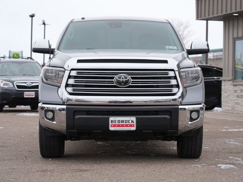 Used 2018 Toyota Tundra Limited w/ Limited Premium Package image 8