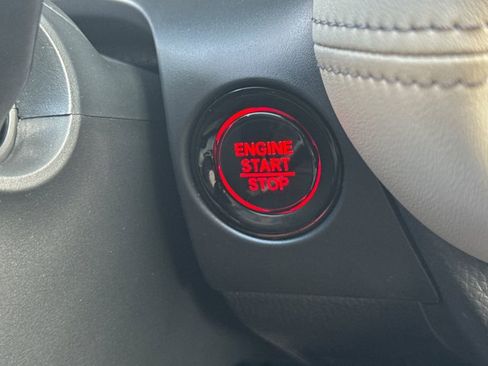 New 2026 Honda HR-V EX-L image 22
