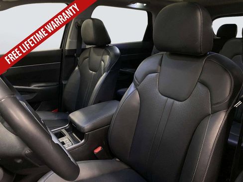 Used 2023 Kia Sorento EX w/ Panoramic Sunroof Package FWD image 31