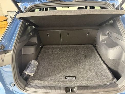 Used 2025 Volkswagen Tiguan SEL R-Line AWD/4WD image 22