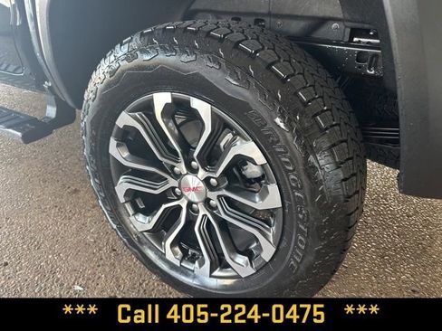 New 2026 GMC Canyon Denali image 27