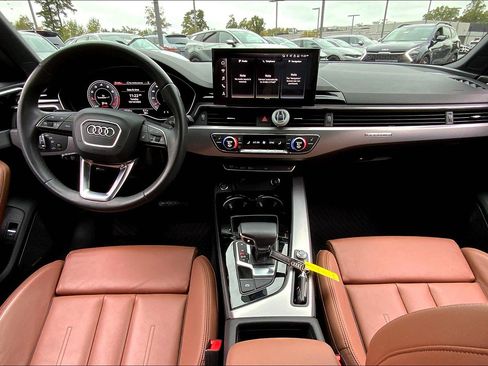 Used 2023 Audi A4 2.0T Premium Plus w/ Premium Plus Package image 17
