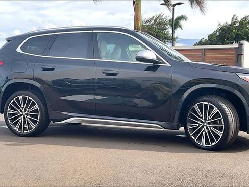 Used 2024 BMW X1 xDrive28i w/ Convenience Package image 2