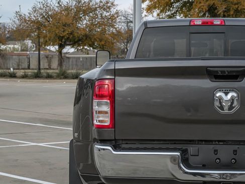 Used 2021 RAM 3500 Tradesman image 49