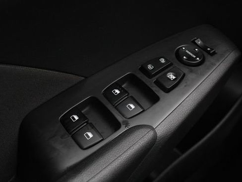 Used 2021 Hyundai Accent SE FWD image 7