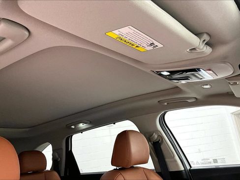 Used 2023 Kia Sorento SX Prestige AWD/4WD image 19