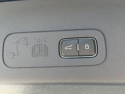 New 2026 Lincoln Aviator AWD image 19