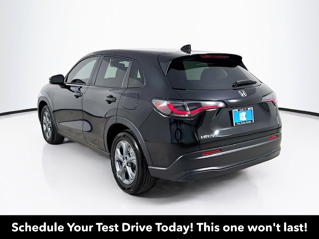 Certified 2026 Honda HR-V LX image 6