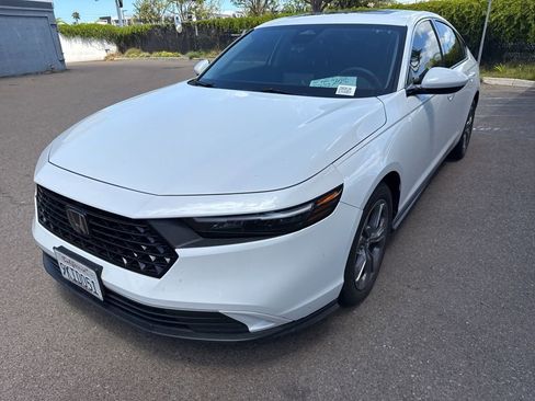 Used 2024 Honda Accord EX image 22