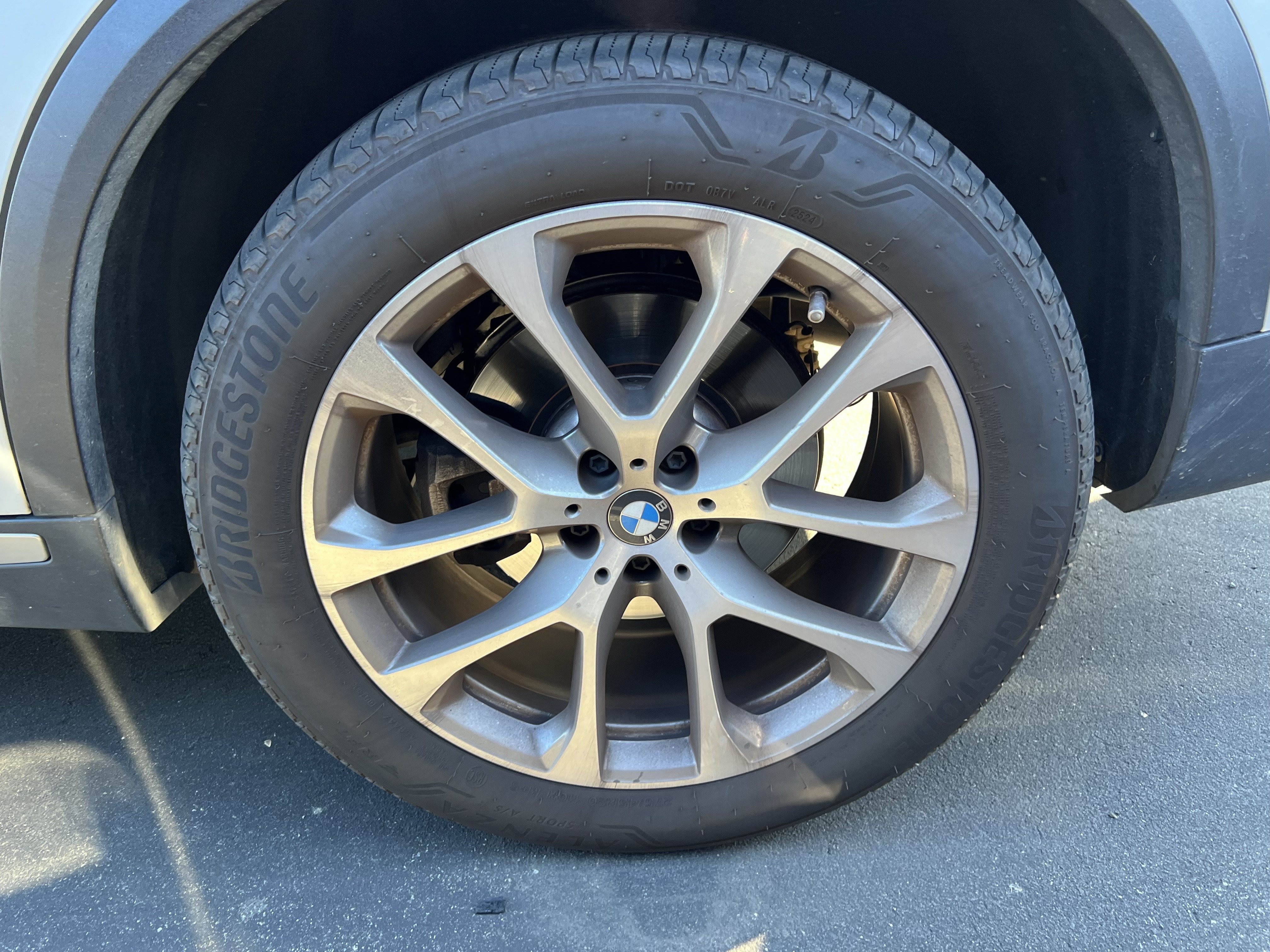 Certified 2024 BMW X5 xDrive40i w/ Premium Package AWD/4WD image 13