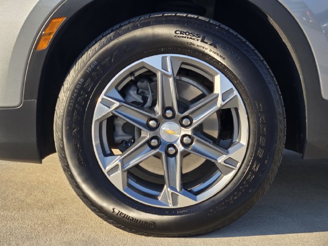 Used 2024 Chevrolet Blazer LT w/ Convenience Package FWD image 11