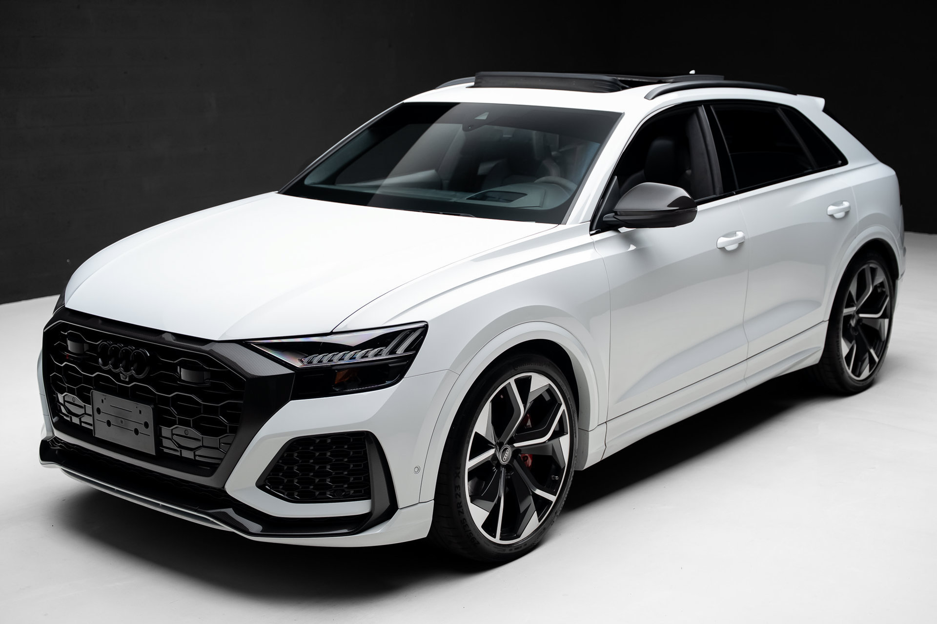 Used 2023 Audi RS Q8 AWD/4WD image 5