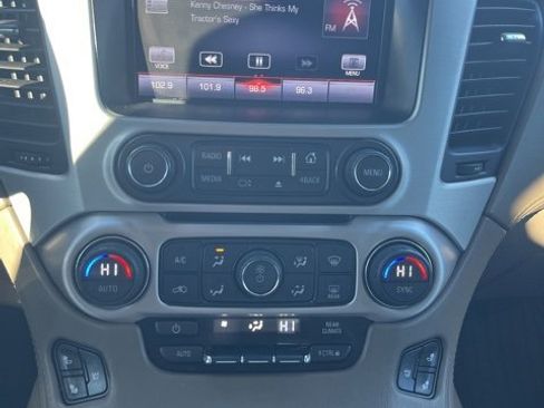 Used 2015 GMC Yukon SLT image 11