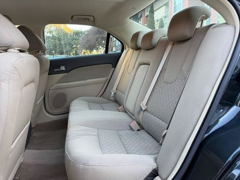 Used 2010 Ford Fusion SE FWD image 70