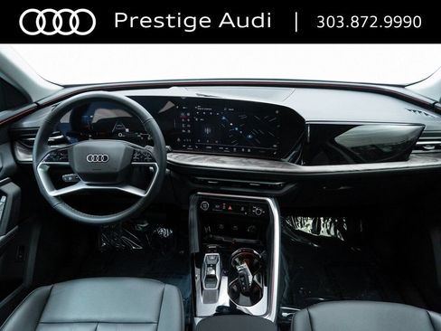 Used 2025 Audi Q5 Premium w/ Convenience Package AWD/4WD image 19