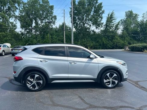 Used 2018 Hyundai Tucson Value FWD image 8