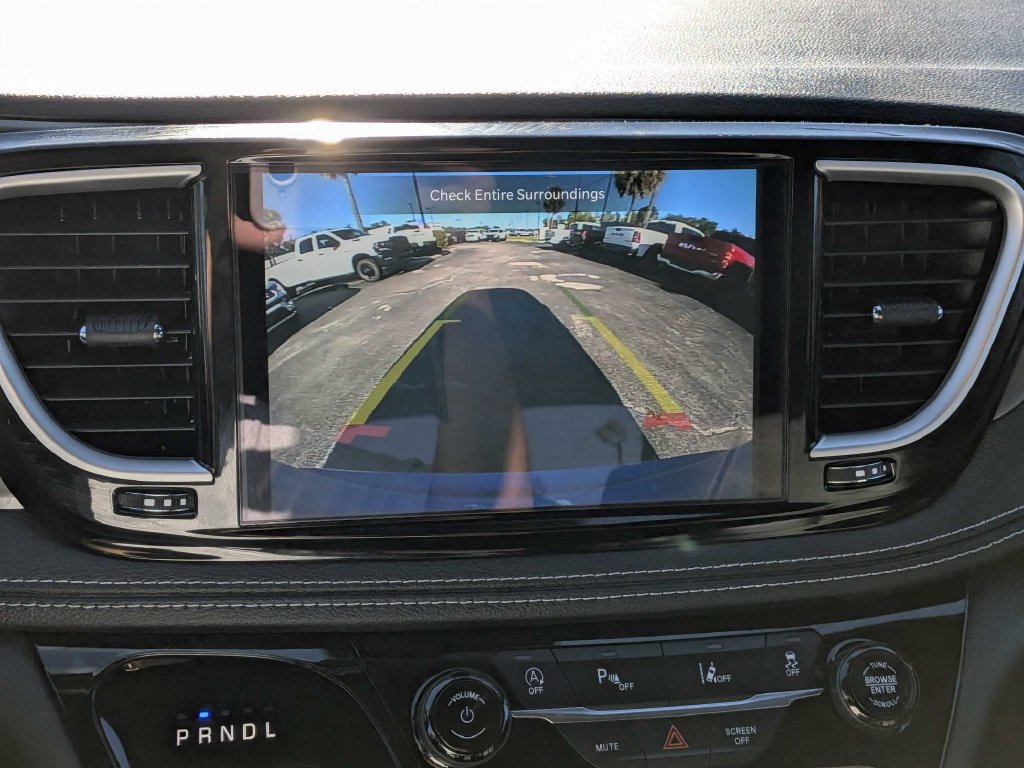 Used 2026 Chrysler Pacifica Select w/ S Appearance Package FWD image 31