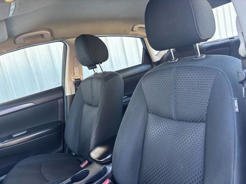 Used 2019 Nissan Sentra SR image 13