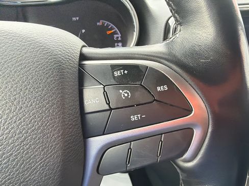 Used 2022 Jeep Grand Cherokee Laredo X AWD/4WD image 24