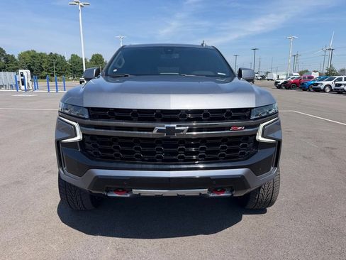 Used 2022 Chevrolet Suburban Z71 AWD/4WD image 2
