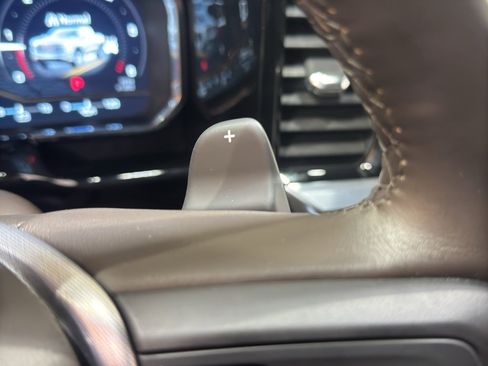 Used 2022 GMC Sierra 1500 SLT w/ SLT Convenience Package image 31