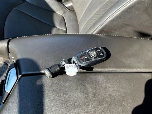 Used 2019 Buick Envision Premium w/ LPO, Cargo Package image 11