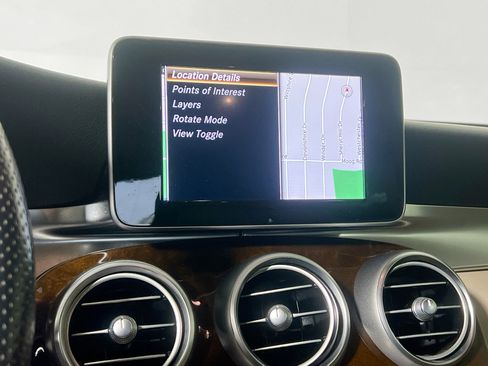 Used 2017 Mercedes-Benz GLC 300 image 28