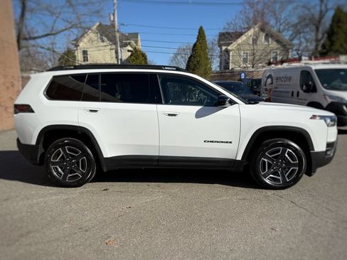 New 2026 Jeep Cherokee Laredo AWD/4WD image 4