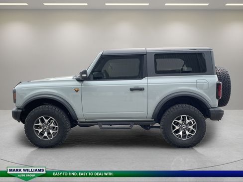 Used 2024 Ford Bronco Badlands AWD/4WD image 4