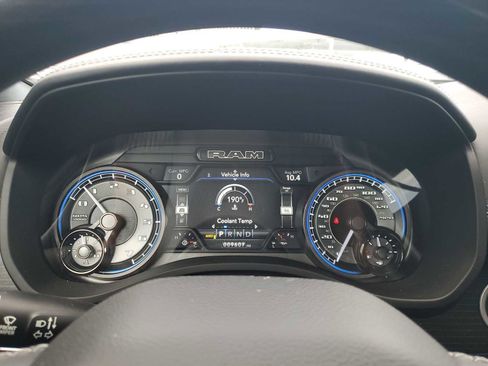 Used 2022 RAM 1500 Limited image 22