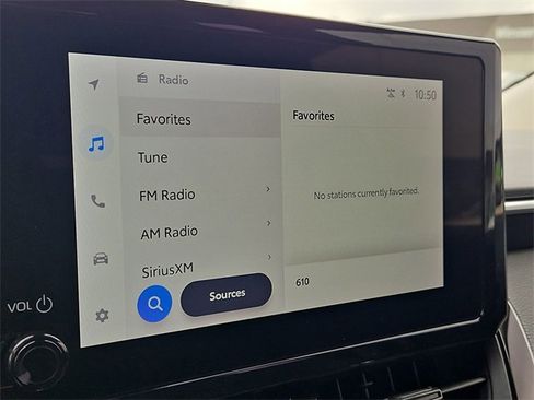 Used 2023 Toyota Corolla LE image 3