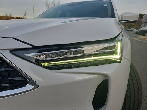 Used 2023 Acura MDX FWD w/ Technology Package image 31