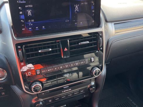 Used 2022 Lexus GX 460 Premium w/ Premium Package AWD/4WD image 26