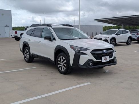 Certified 2024 Subaru Outback Premium AWD/4WD image 7