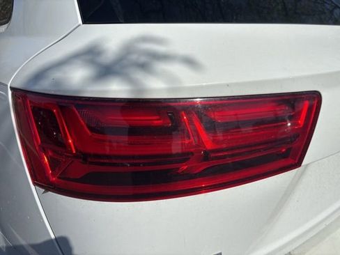 Certified 2018 Audi Q7 3.0T Prestige w/ Prestige Package AWD/4WD image 6