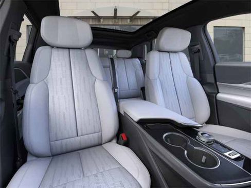 New 2026 Cadillac Lyriq Sport image 17