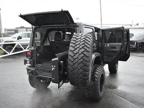 Used 2021 Jeep Wrangler Unlimited Rubicon image 29