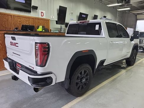 Used 2024 GMC Sierra 2500 AT4 w/ AT4 Premium Plus Package AWD/4WD image 2