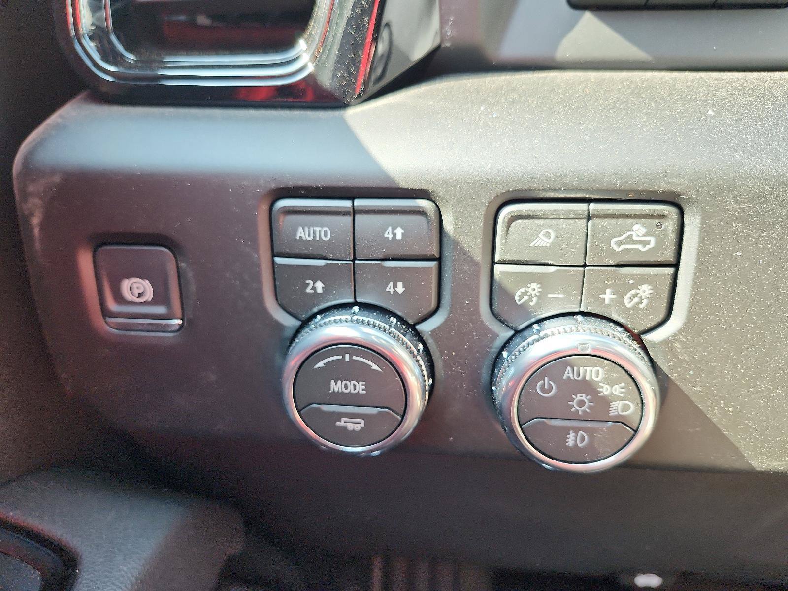 New 2026 GMC Sierra 1500 AT4 w/ AT4 Premium Package AWD/4WD image 27