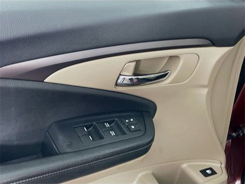 Used 2017 Honda Ridgeline RTL-T image 19