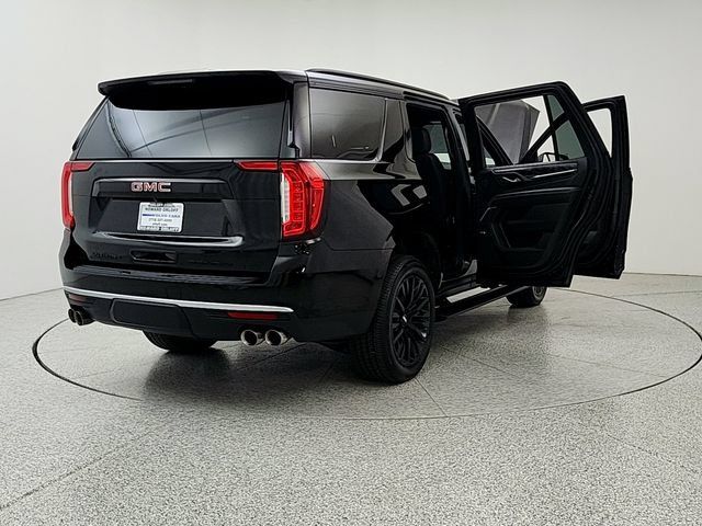 Used 2023 GMC Yukon Denali w/ Max Trailering Package AWD/4WD image 11