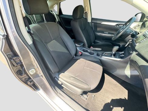 Used 2018 Nissan Sentra S FWD image 31