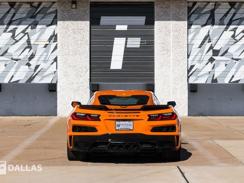 Used 2023 Chevrolet Corvette Z06 w/ Stealth Interior Trim Package image 14