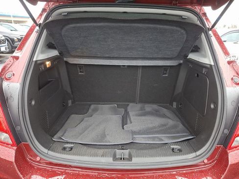 Certified 2022 Chevrolet Trax LT w/ LT Convenience Package image 29