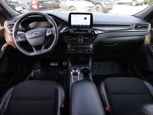 Used 2024 Ford Escape ST-Line w/ Cold Weather Package FWD image 22