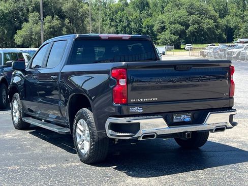 Used 2023 Chevrolet Silverado 1500 LT w/ Z71 Off-Road Package AWD/4WD image 3