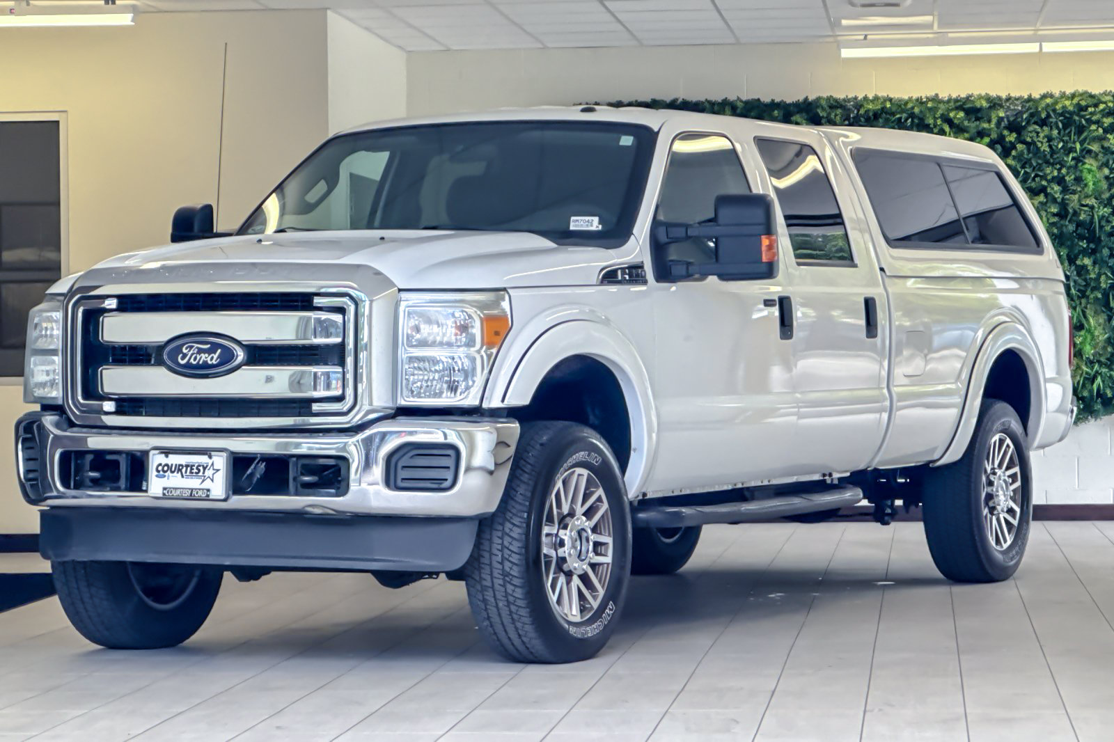 Used 2016 Ford F350 XLT w/ Advanced Security Group AWD/4WD image 8