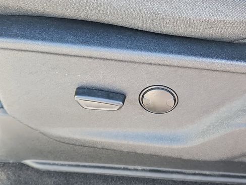 Used 2024 Ford F150 XLT image 18