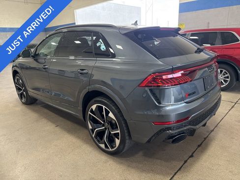 Used 2023 Audi RS Q8 w/ Black Optic Package AWD/4WD image 4