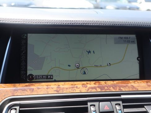 Used 2014 BMW 750Li xDrive AWD/4WD image 25